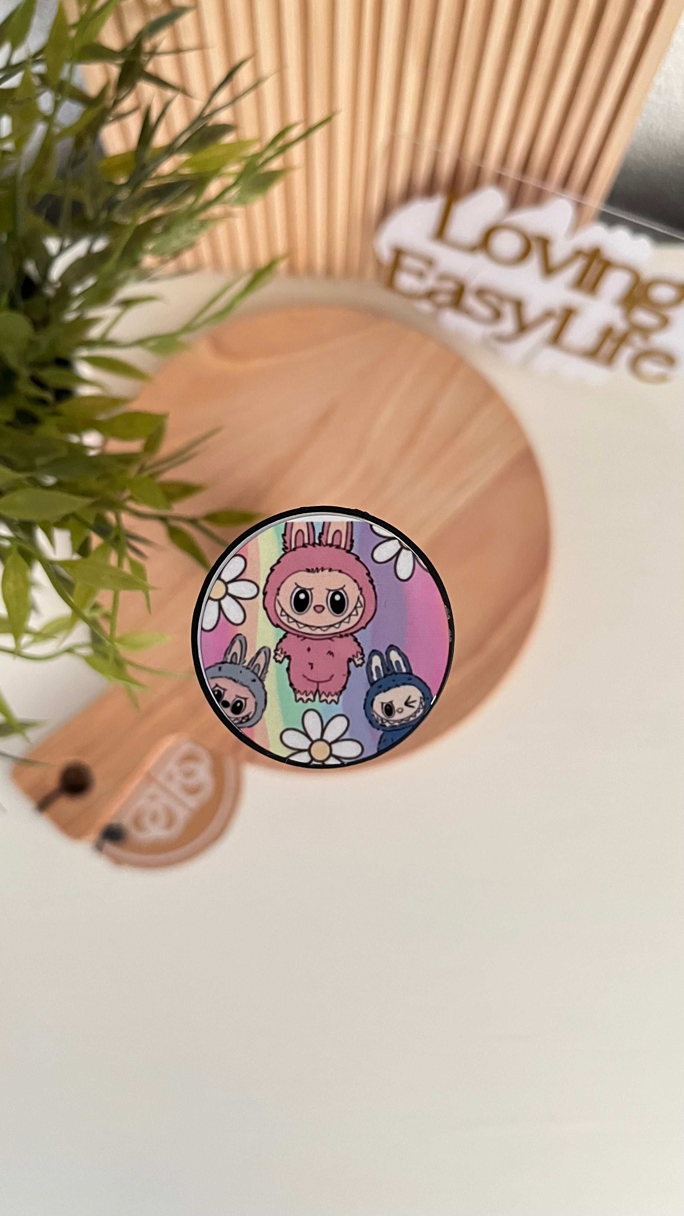 Pop sockets
